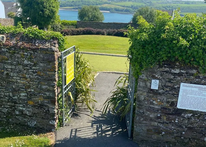 Bayview Costal Retreat Villa