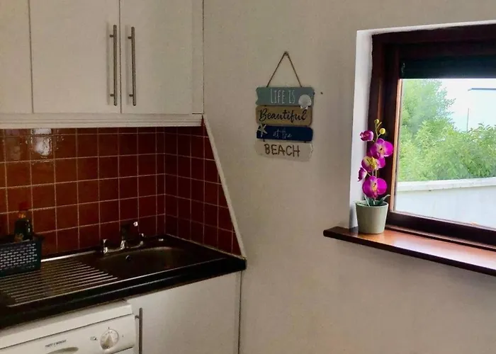 Bayview Costal Retreat *